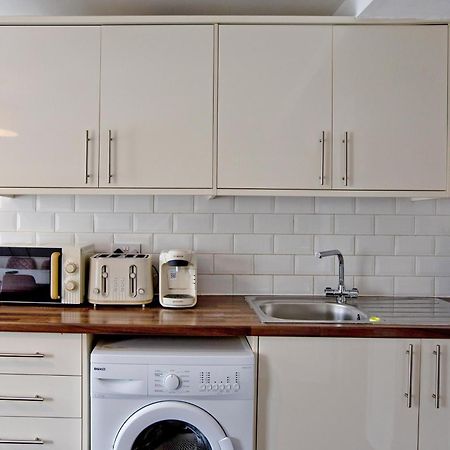 Imperial Corner House-Whitechapel Apartment London Bagian luar foto