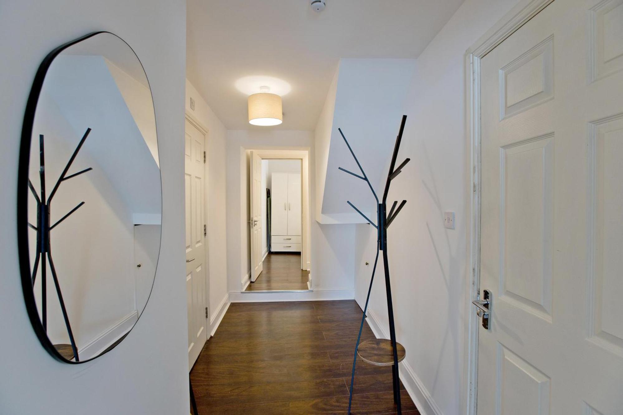 Imperial Corner House-Whitechapel Apartment London Bagian luar foto