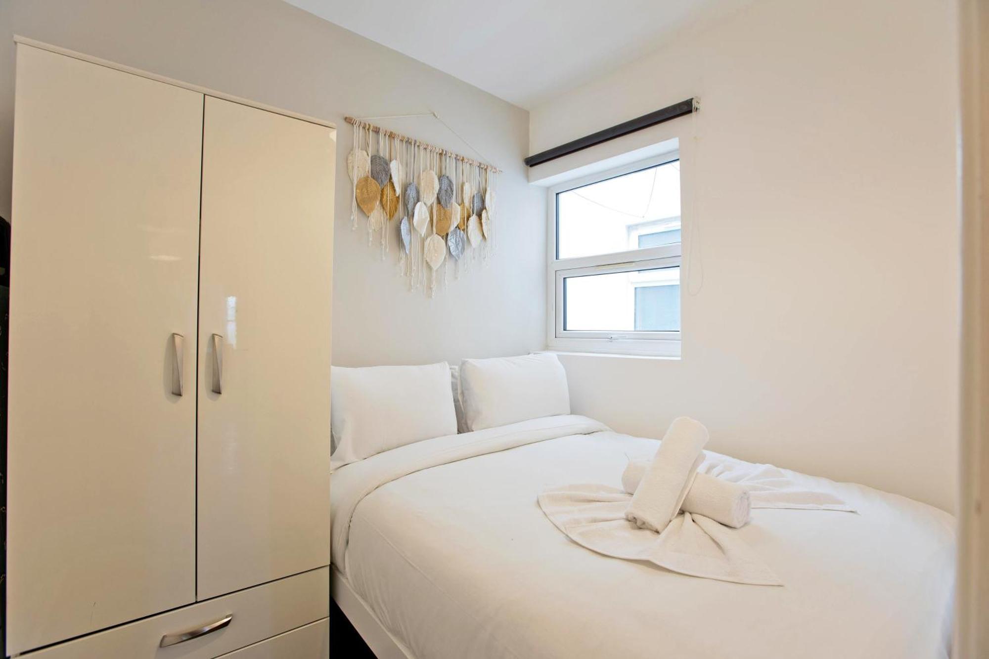Imperial Corner House-Whitechapel Apartment London Bagian luar foto