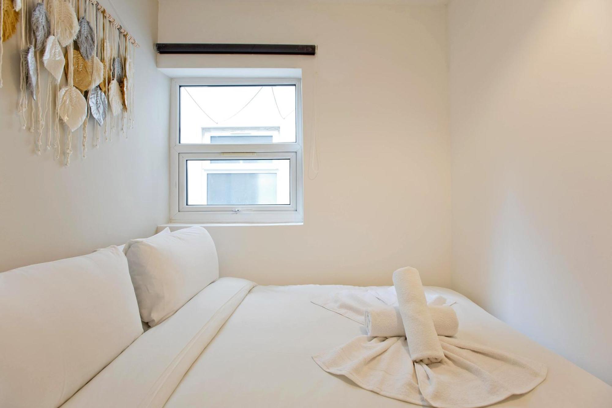 Imperial Corner House-Whitechapel Apartment London Bagian luar foto