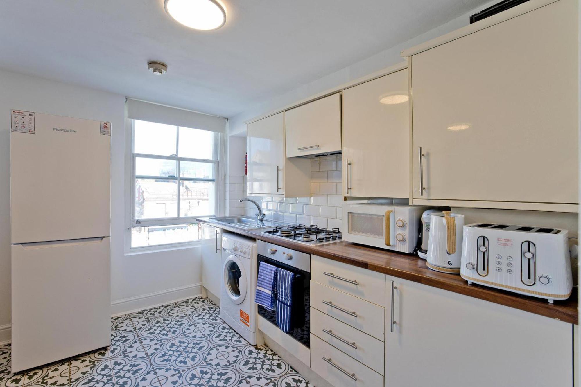 Imperial Corner House-Whitechapel Apartment London Bagian luar foto