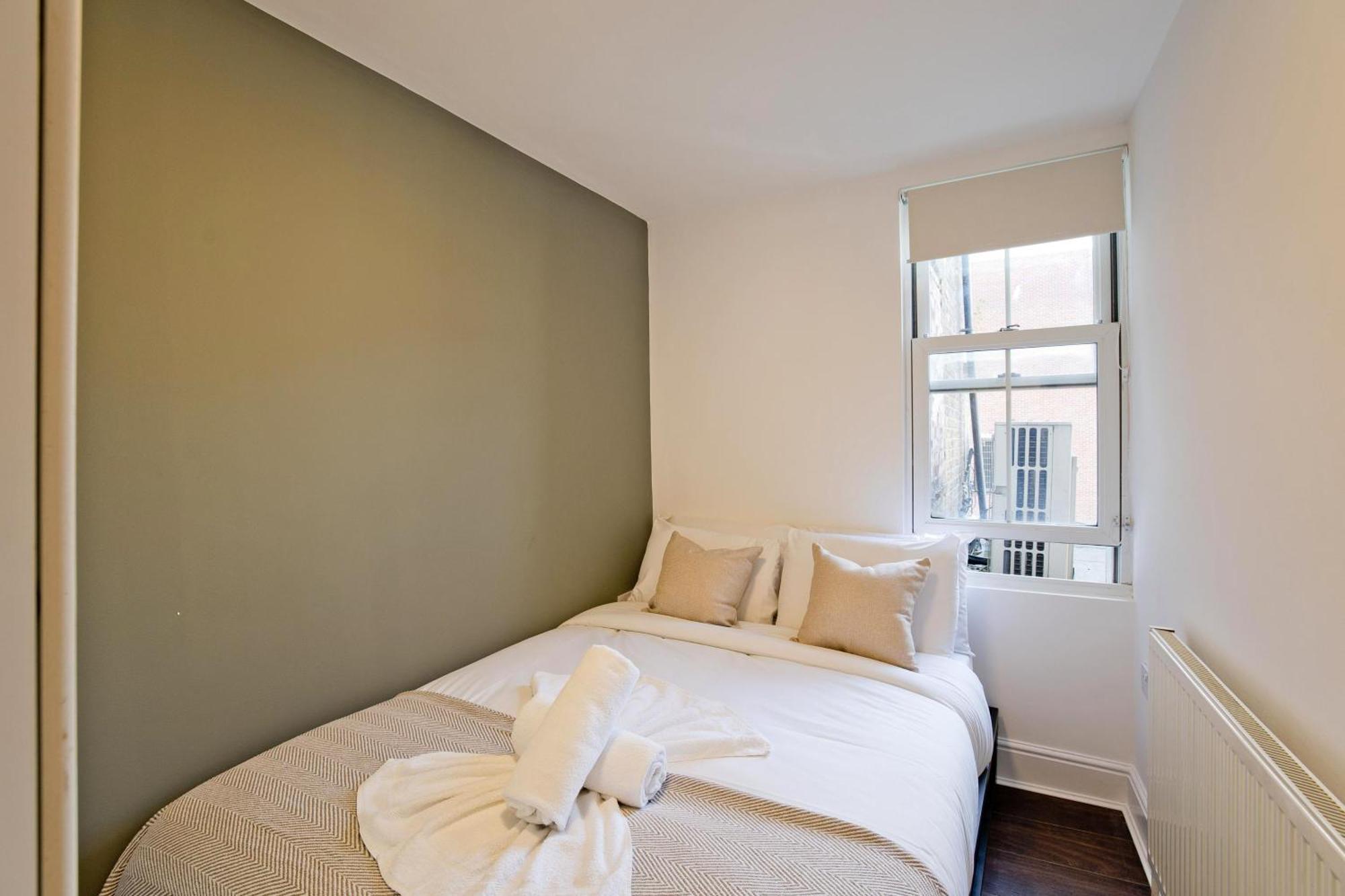 Imperial Corner House-Whitechapel Apartment London Bagian luar foto